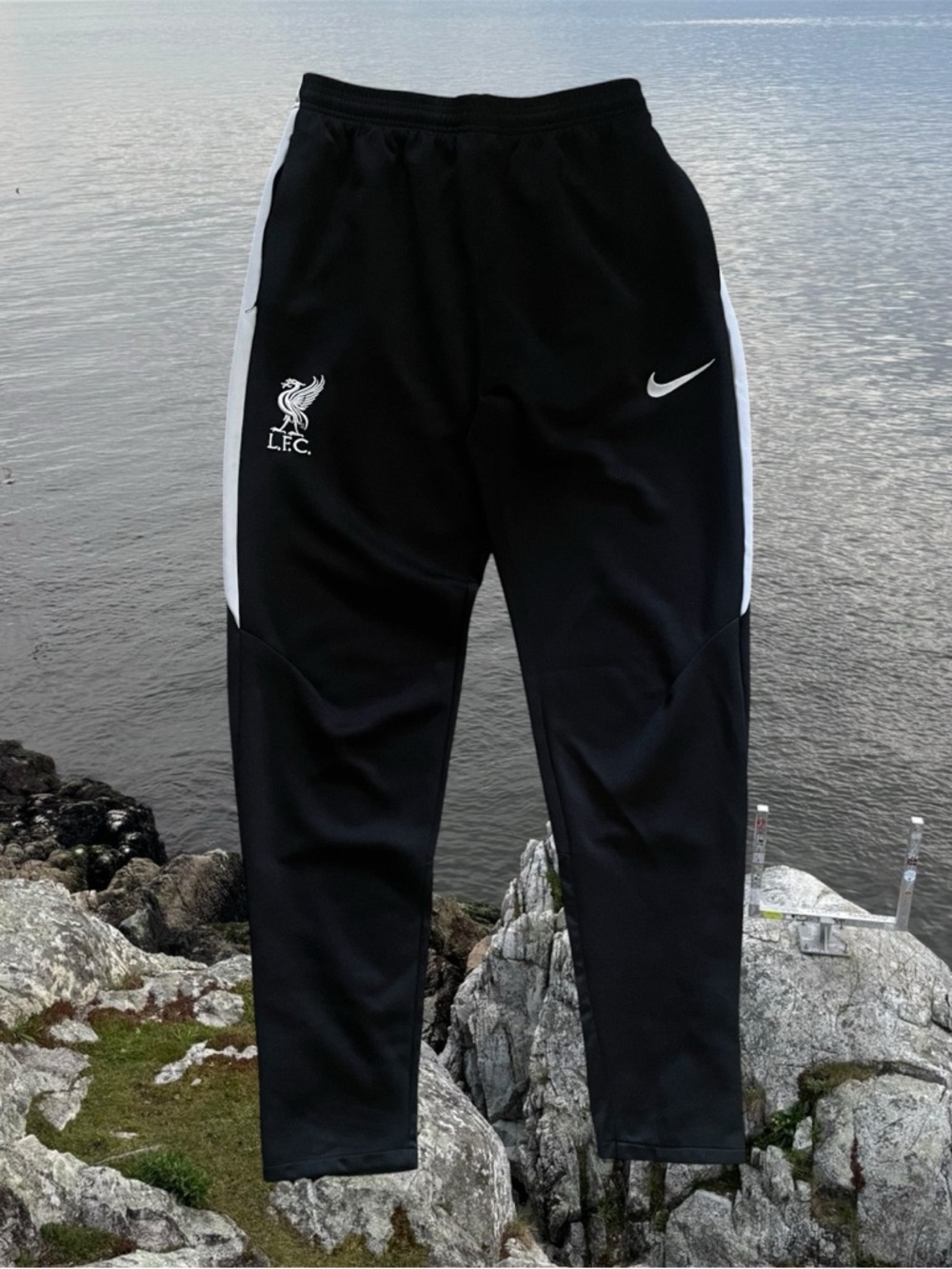Liverpool Nike track pants